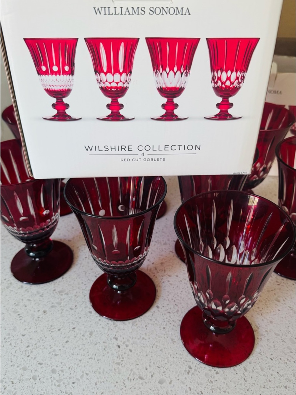New in box ! Williams Sonoma Wilshire collection 8 glasses